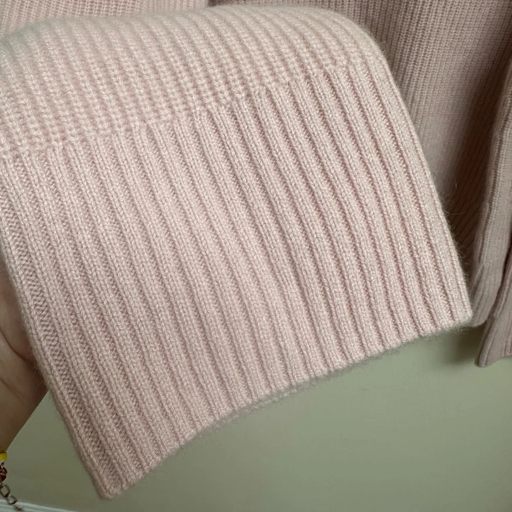 & Other Stories Boxy Cashmere Pullover Sweater - Picture 2 of 5
